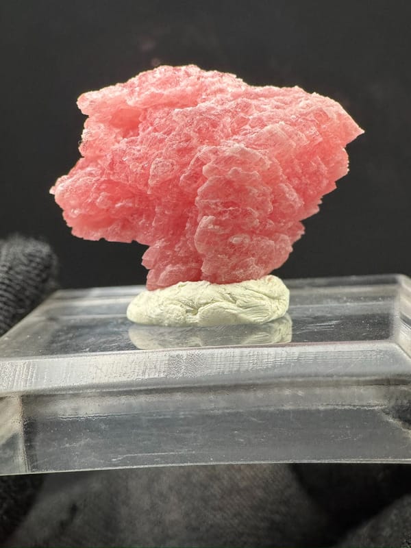 Rhodochrosite from Guangxi, China, individual mineral specimen view 7