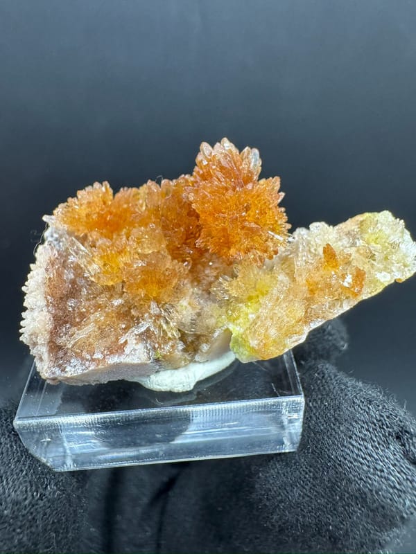 Creedite from Guizhou, China, individual mineral specimen view 2