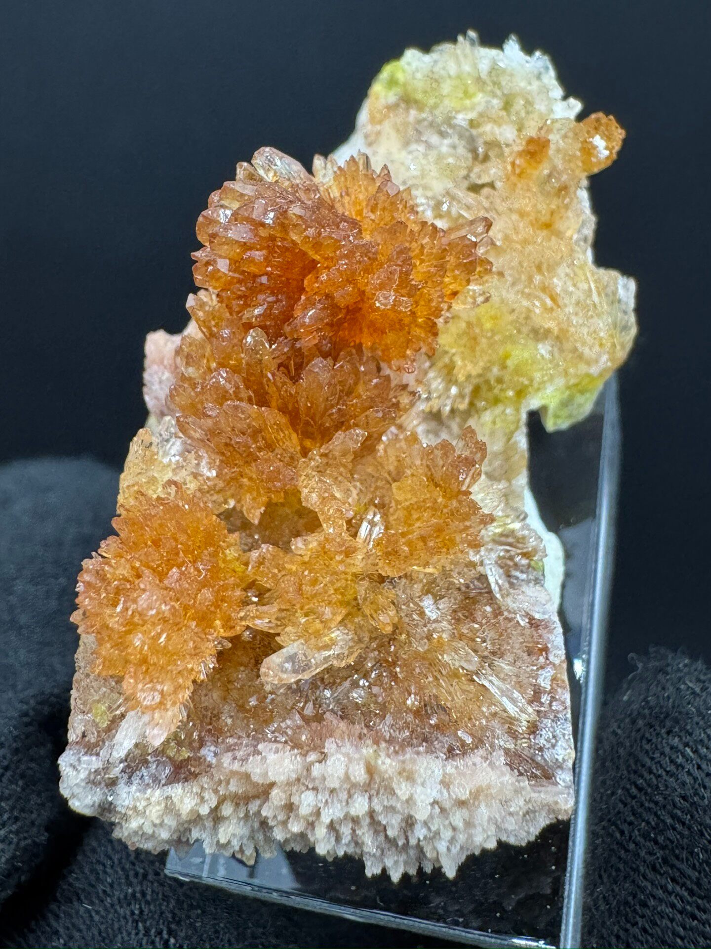 Creedite from Guizhou, China, individual mineral specimen view 6