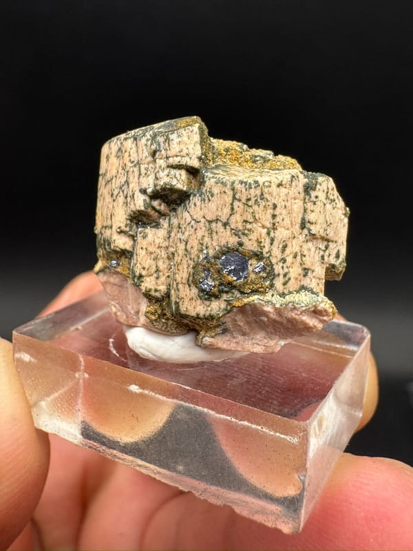 Potassium feldspar from Shandong, China, individual mineral specimen view 2