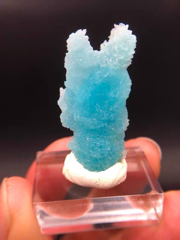 Hemimorphite from Guangdong, China, individual mineral specimen view 4
