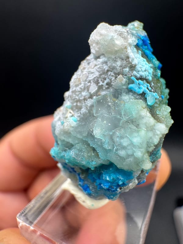 Gibbsite from Guizhou, China, individual mineral specimen view 7