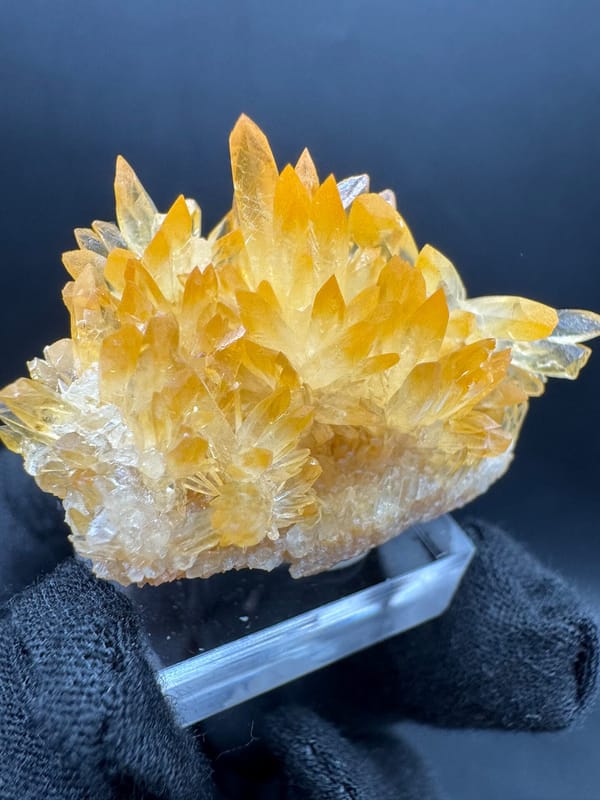 Calcite from Yunnan, China, individual mineral specimen view 6