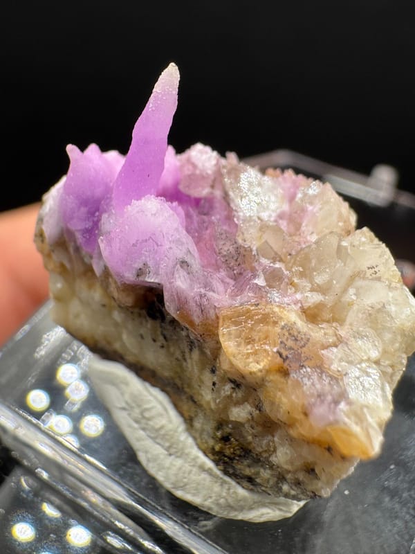 Rhodochrosite from Nujiang, Yunnan, China, individual mineral specimen view 5