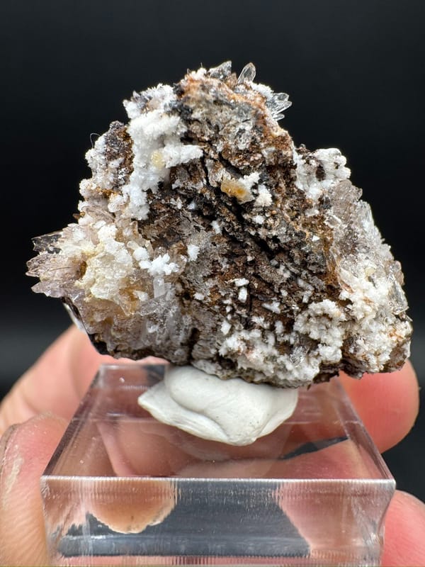 Creedite from Guizhou, China, individual mineral specimen view 6