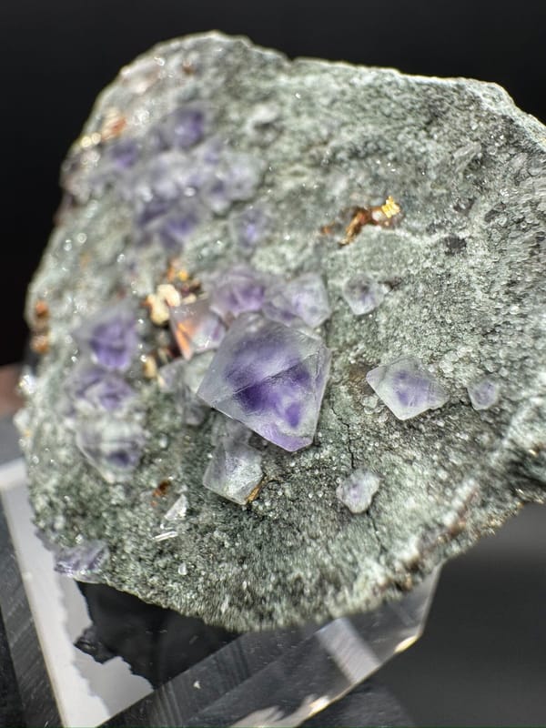 Fluorite from Fujian, China, individual mineral specimen view 5
