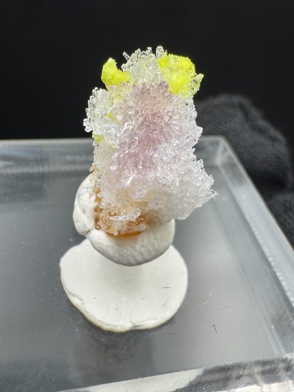 Creedite from Guizhou, China, individual mineral specimen view 1