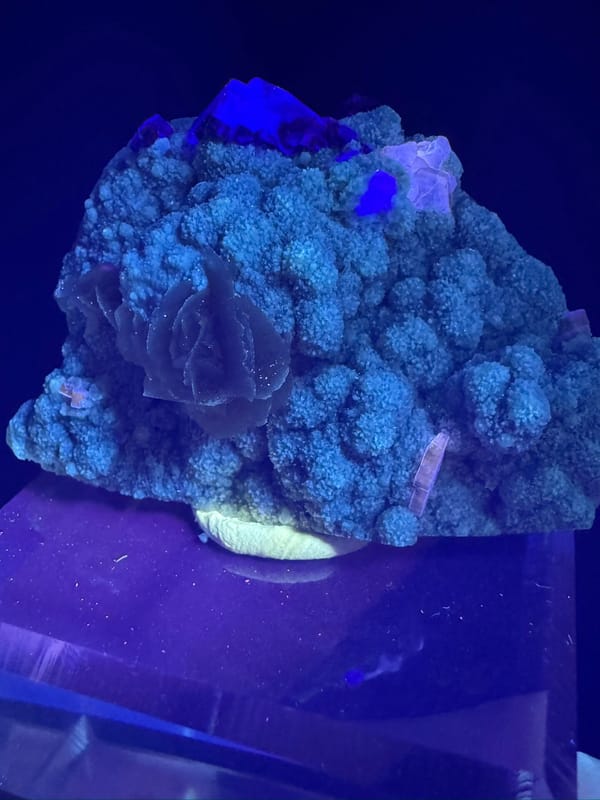 Siderite from Inner Mongolia, China, individual mineral specimen view 8