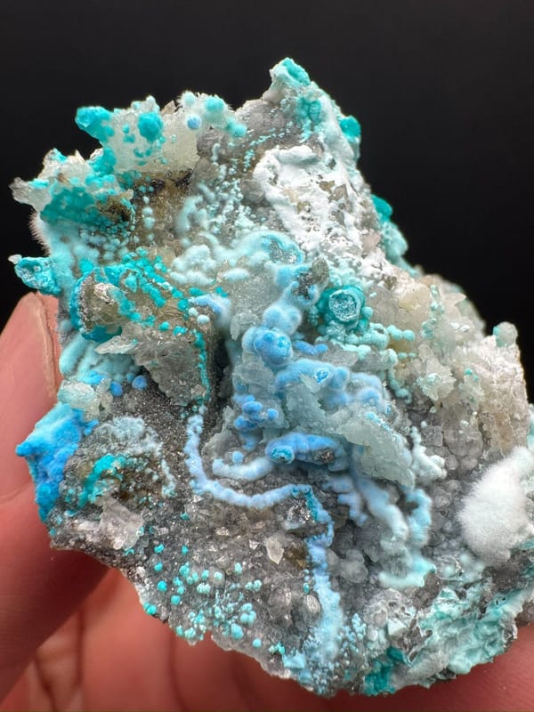 Cyanotrichite from Qinglong Co., Guizhou, China, individual mineral specimen view 2