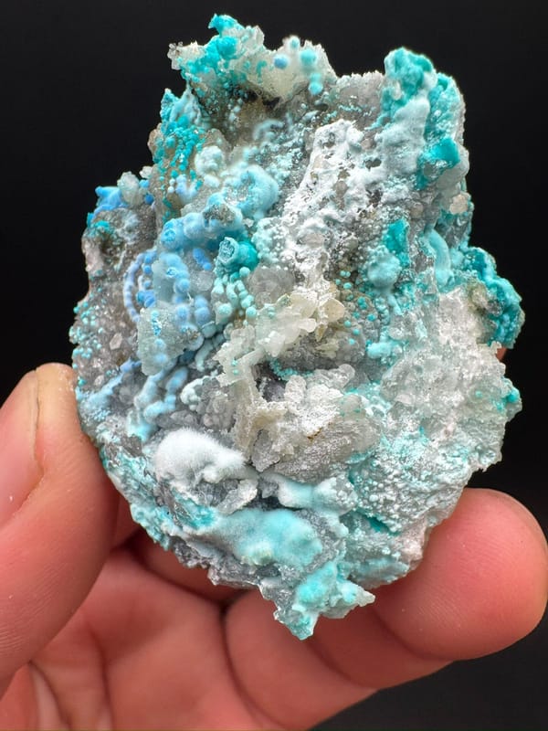 Cyanotrichite from Qinglong Co., Guizhou, China, individual mineral specimen view 4