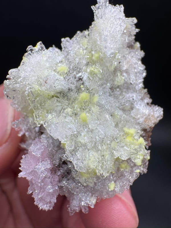 Creedite from Guizhou, China, individual mineral specimen view 9