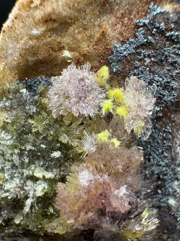 Creedite from Qinglong Co., Guizhou, China, individual mineral specimen view 2
