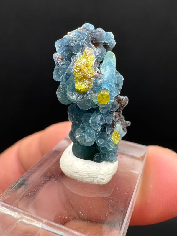Plumbogummite from Guilin, Guangxi, China, individual mineral specimen view 3
