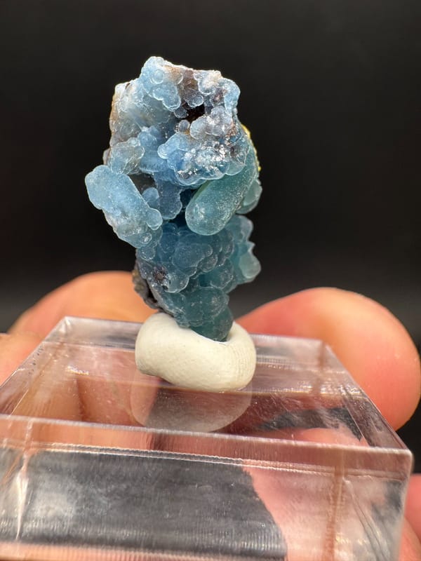Plumbogummite from Guilin, Guangxi, China, individual mineral specimen view 6