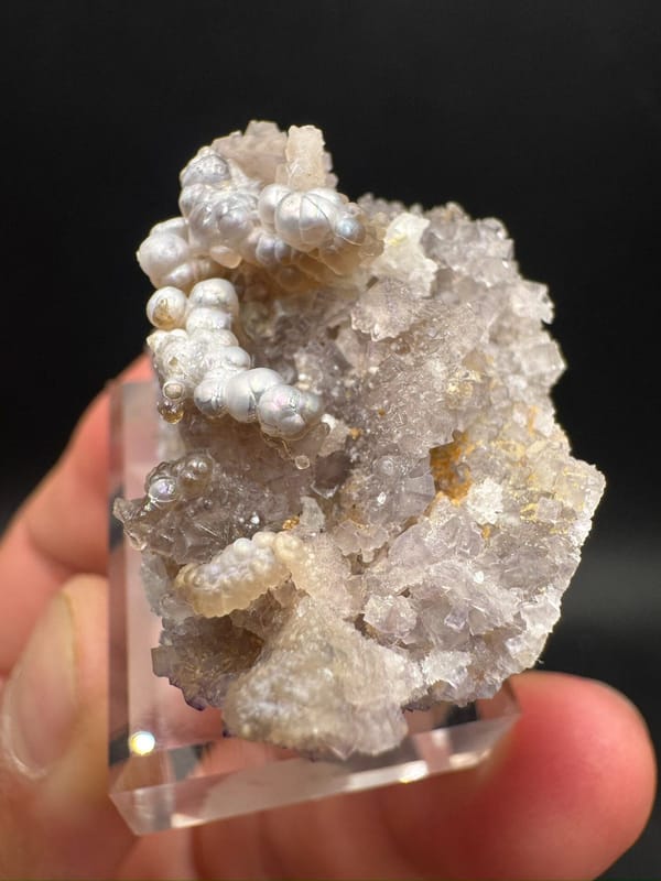 Fluorite from Guizhou, China, individual mineral specimen view 5