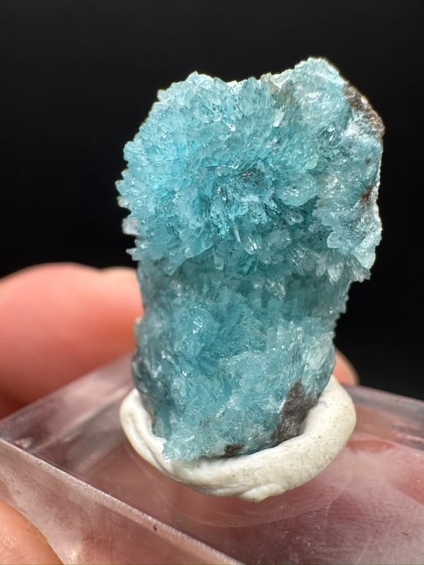 Hemimorphite from Guizhou, China, individual mineral specimen view 8