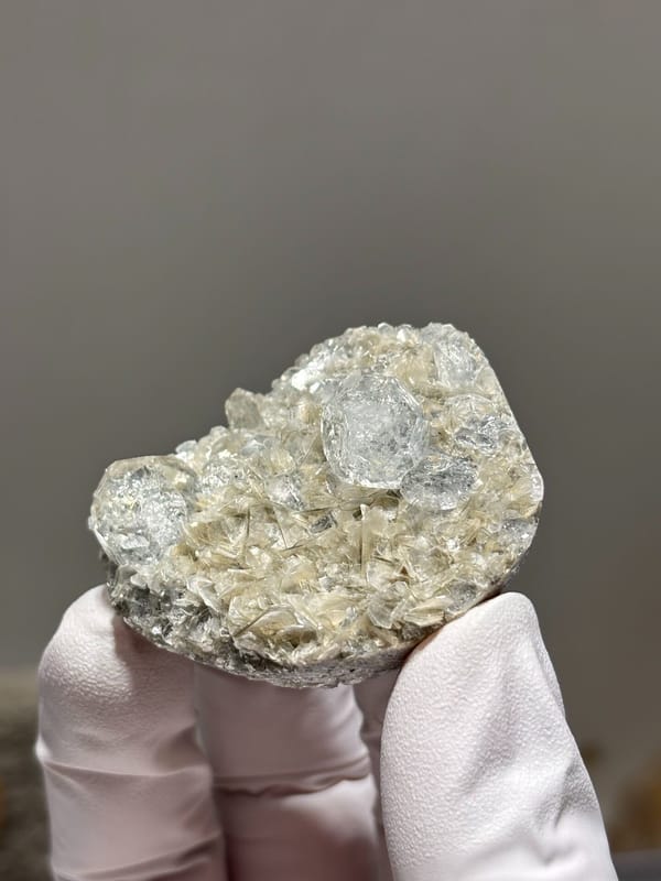 Aquamarine plate on mica from Xuebaoding, Sichuan, China, second angle