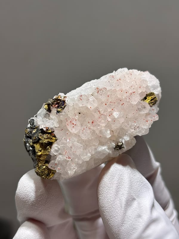 White quartz plate with red specks and chalcopyrite from Jiangxi, China, reverse side