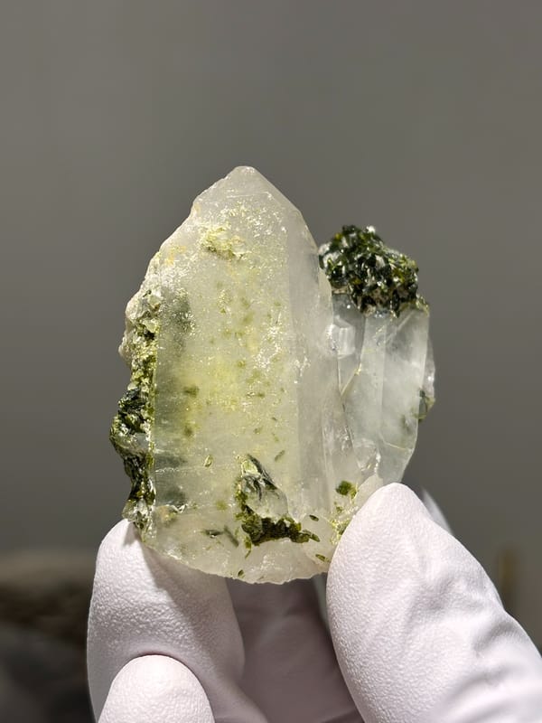 Milky quartz point on dark green epidote base from Sichuan, China, reverse side