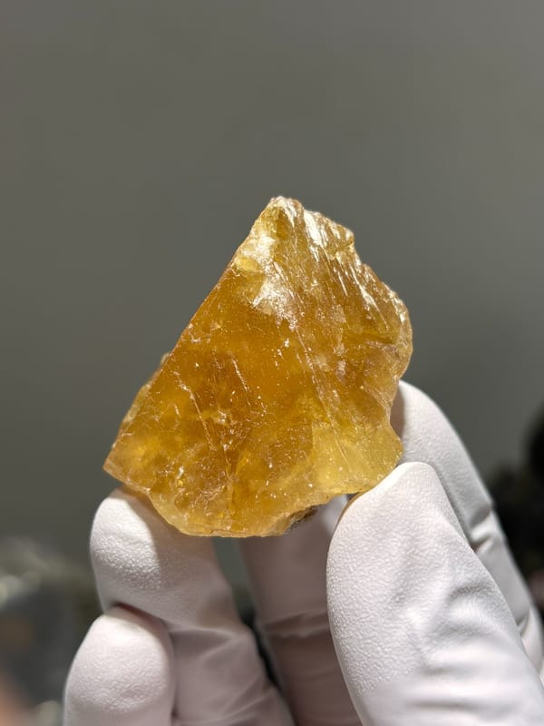 Honey-orange scheelite crystal from Xuebaoding, Sichuan, China, second angle