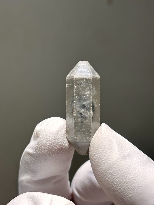 Capped double-terminated quartz with grey phantom from Yunnan, China, second angle
