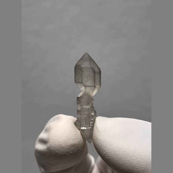 Sketch-Inclusion Double-Terminated Quartz from Yunnan, China — alternate view