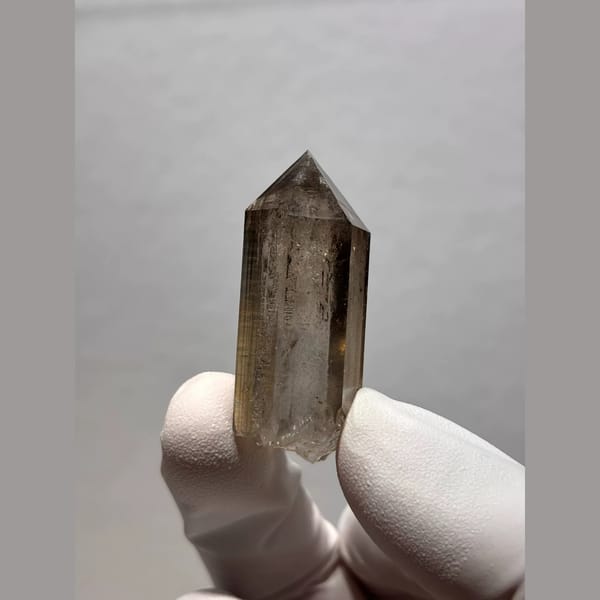 Enhydro Quartz with Moving Bubble from Yunnan, China — alternate view