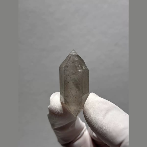 Sketch-Inclusion Double-Terminated Quartz from Yunnan, China — detail view