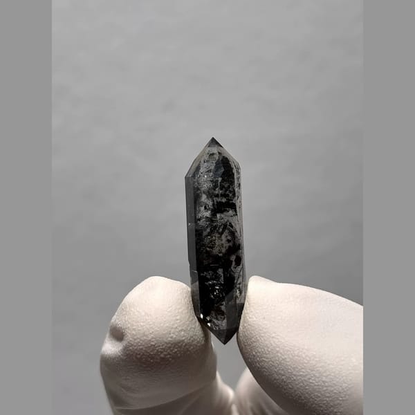 Black-Core Double-Terminated Quartz from Yunnan, China — complete view
