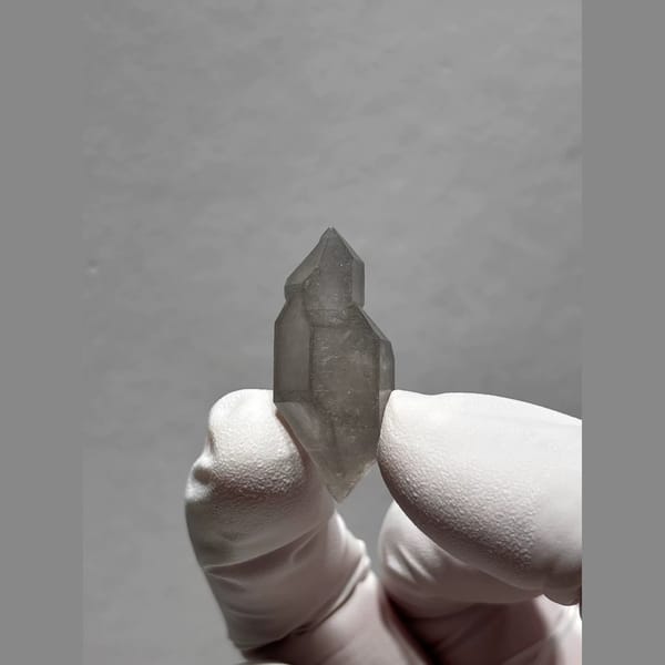 Sketch-Inclusion Double-Terminated Quartz from Yunnan, China — alternate view