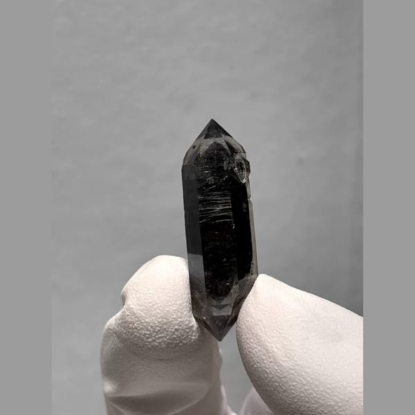 Black-Core Double-Terminated Quartz from Yunnan, China — detail view