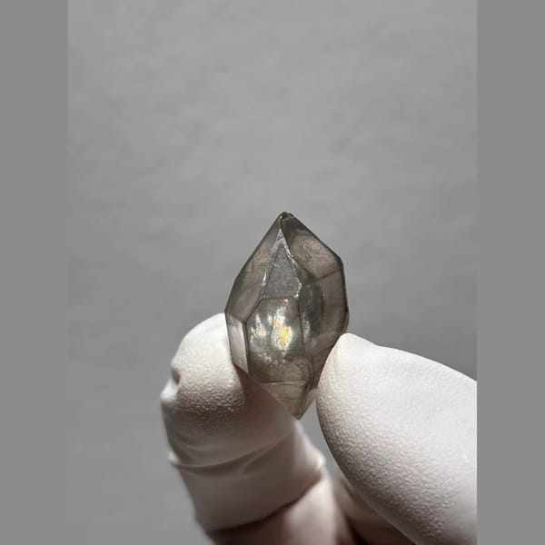 Sketch-Inclusion Double-Terminated Quartz from Yunnan, China — alternate view