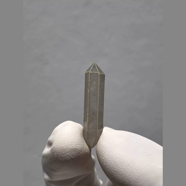 Sketch-Inclusion Double-Terminated Quartz from Yunnan, China — alternate view