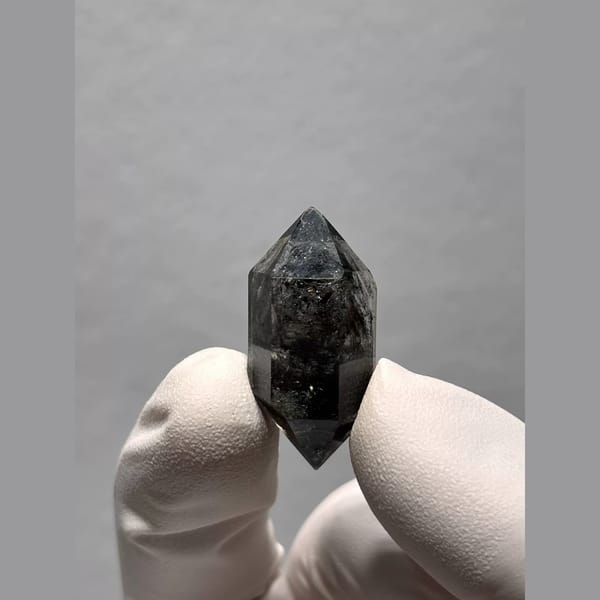 Black-Core Double-Terminated Quartz from Yunnan, China — alternate view