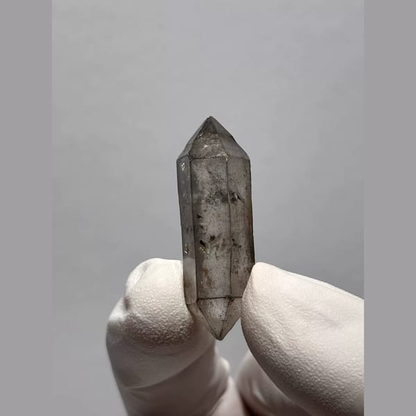Sketch-Inclusion Double-Terminated Quartz from Yunnan, China — alternate view