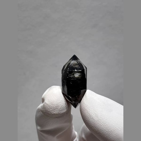 Black-Core Double-Terminated Quartz from Yunnan, China — complete view