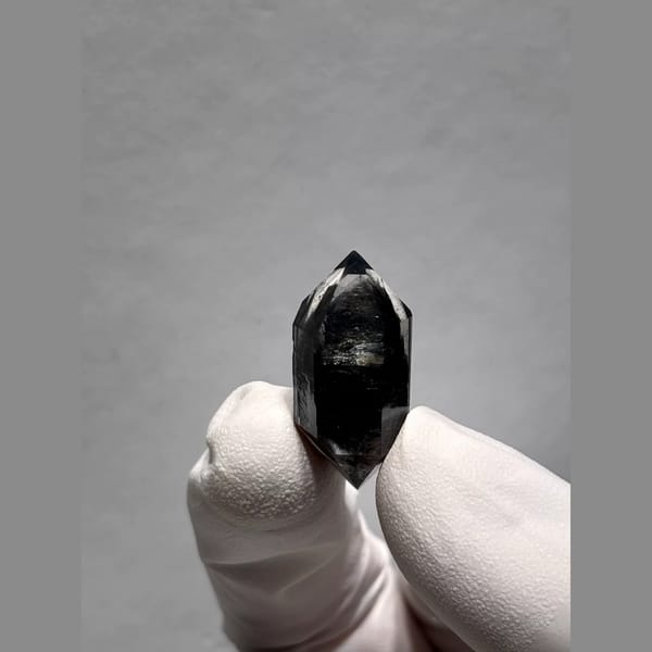 Black-Core Double-Terminated Quartz from Yunnan, China — alternate view