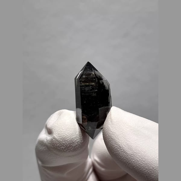 Black-Core Double-Terminated Quartz from Yunnan, China — detail view