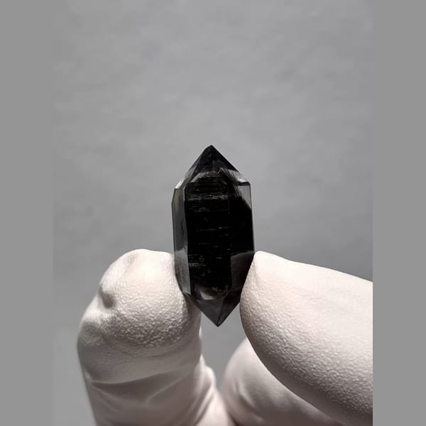 Black-Core Double-Terminated Quartz from Yunnan, China — detail view