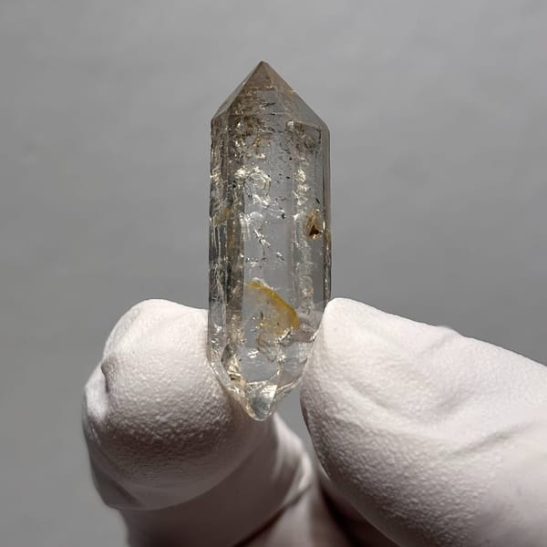 Quartz specimen from Yunnan, 1 × 0.9 × 3.5 cm, photo 6 of 7