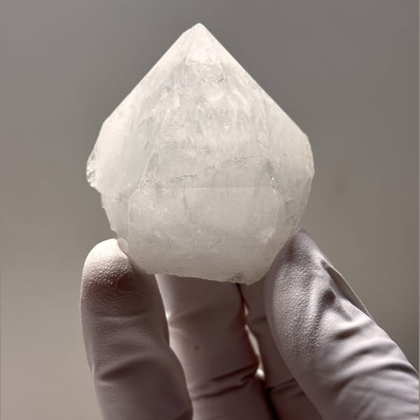 Clear quartz floater crystal from Xuebaoding, Sichuan, China, natural mineral specimen, photo 1 of 7