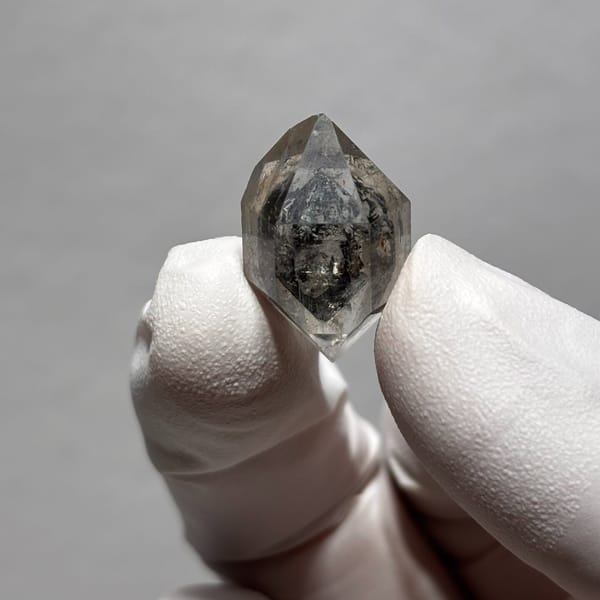 Natural quartz crystal from Guizhou, collector mineral specimen, photo 7 of 7
