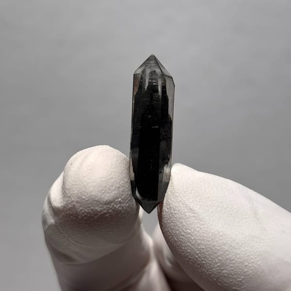 One-of-a-kind quartz crystal specimen from Yunnan, China, photo 4 of 6