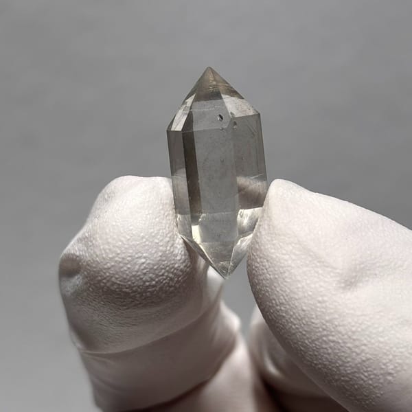Quartz crystal from Yunnan, China, natural mineral specimen, photo 1 of 6