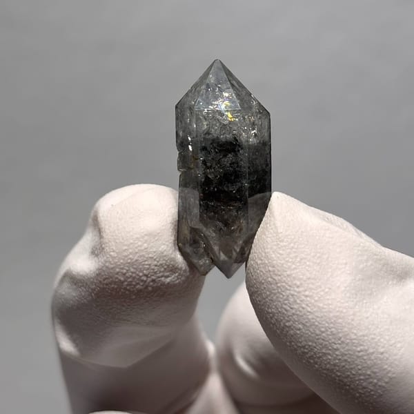 Quartz specimen from Yunnan, 1 × 0.9 × 2.6 cm, photo 6 of 6