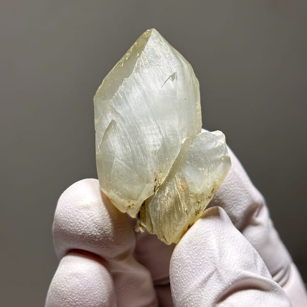 Rutilated quartz crystal from Sichuan, 4.3 cm across, raw mineral specimen, photo 2 of 6