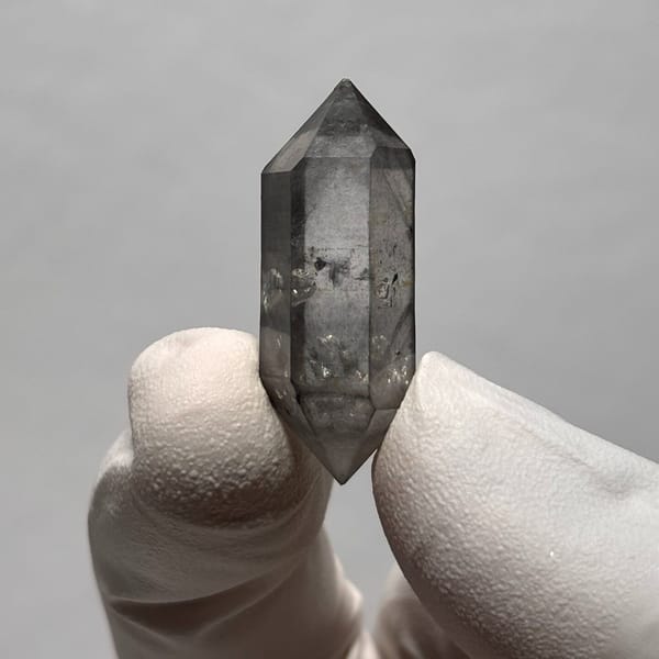 One-of-a-kind quartz crystal specimen from Yunnan, China, photo 4 of 6