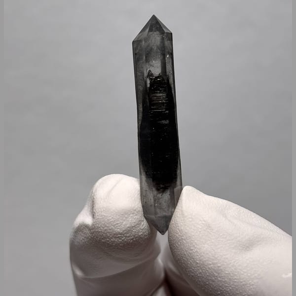 One-of-a-kind quartz crystal specimen from Yunnan, China, photo 4 of 6
