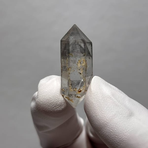 Quartz specimen from Yunnan, 1 × 1.1 × 3.2 cm, photo 6 of 6