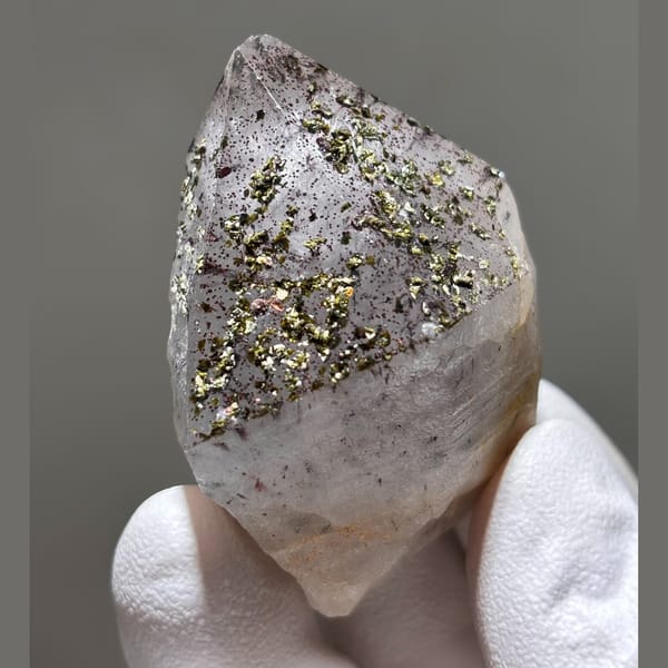 Quartz crystal from Sichuan, 5 cm across, raw mineral specimen, photo 2 of 5